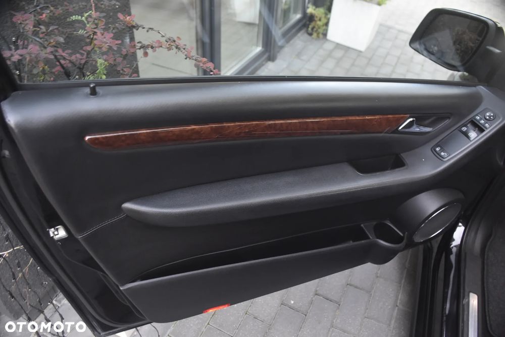 Mercedes-Benz Klasa A 180 CDI Autotronic Elegance Edition 10 - 17