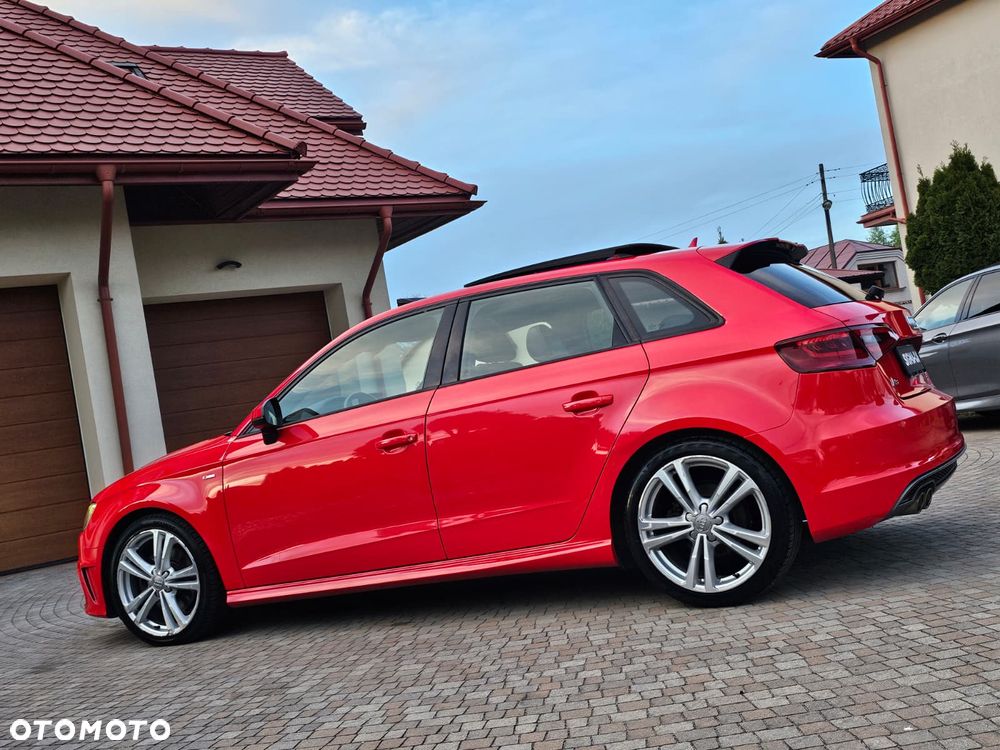 Audi A3 Sportback 2.0 TDI (clean diesel) quattro S tronic S line Sportpaket - 32