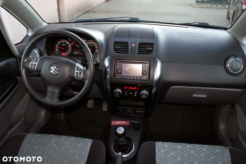 Suzuki SX4 Classic 2.0 DDiS 4x4 Club - 9