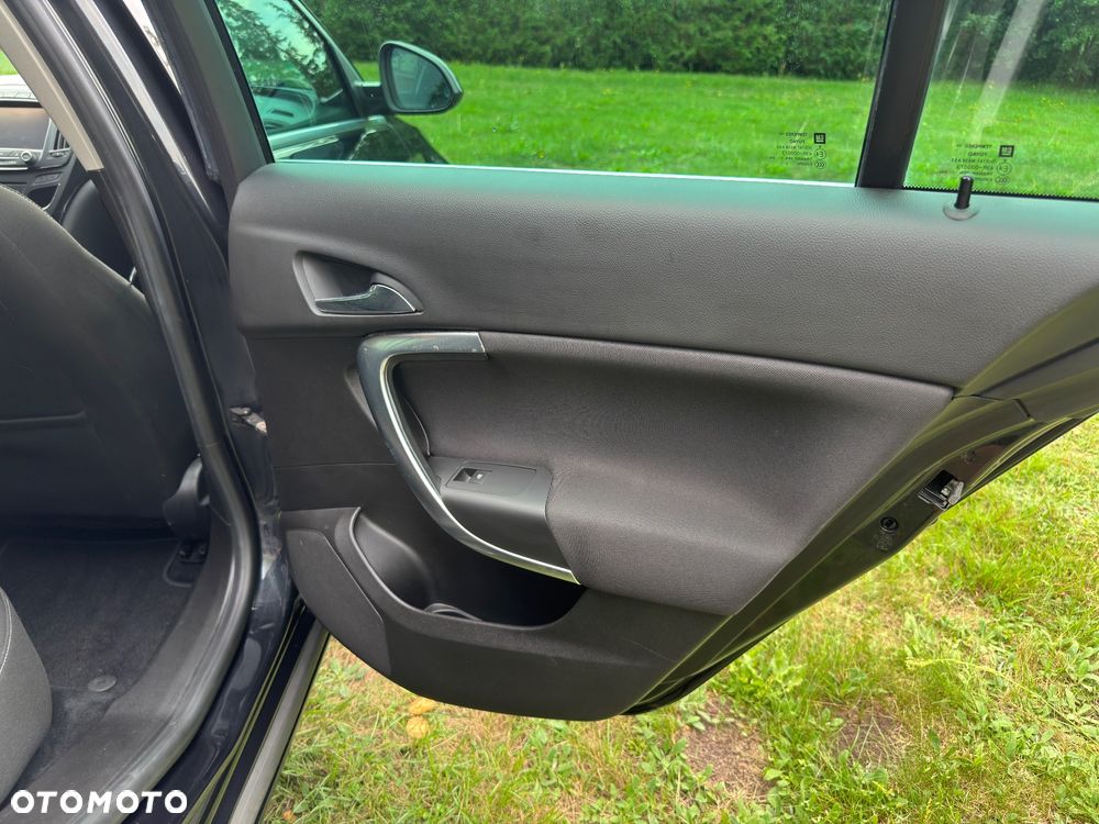 Opel Insignia - 15