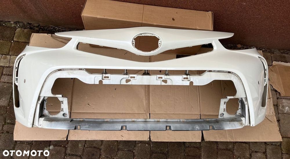 TOYOTA PRIUS 5 V 2014- ZDERZAK PRZÓD 5211947949 - 1