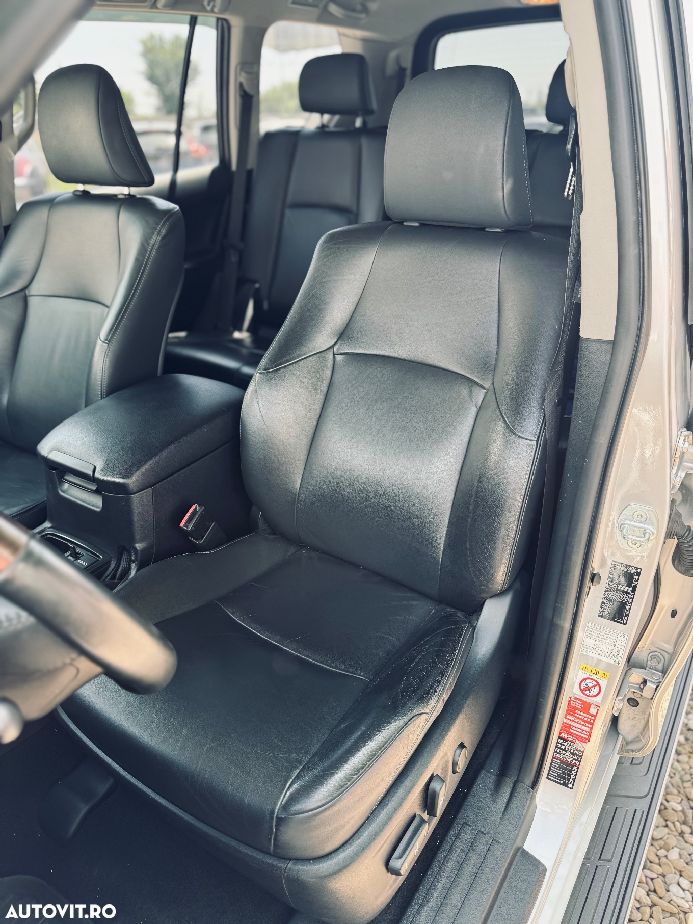 Toyota Land Cruiser 2.8l Turbo D-4D Aut. Luxury - 11