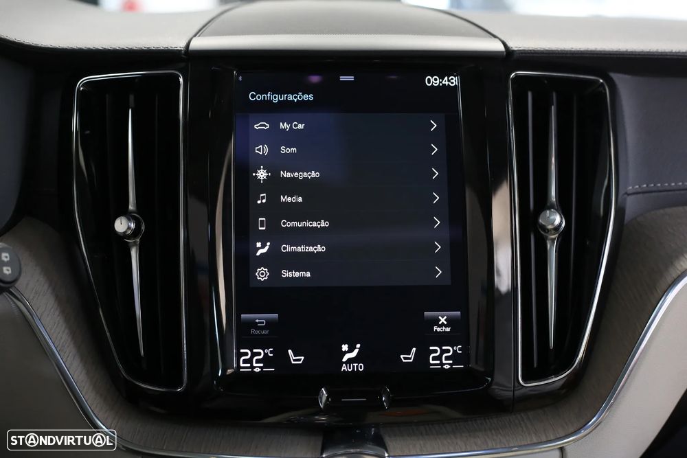 Volvo XC 60 2.0 T6 PHEV Inscription Expression AWD - 26