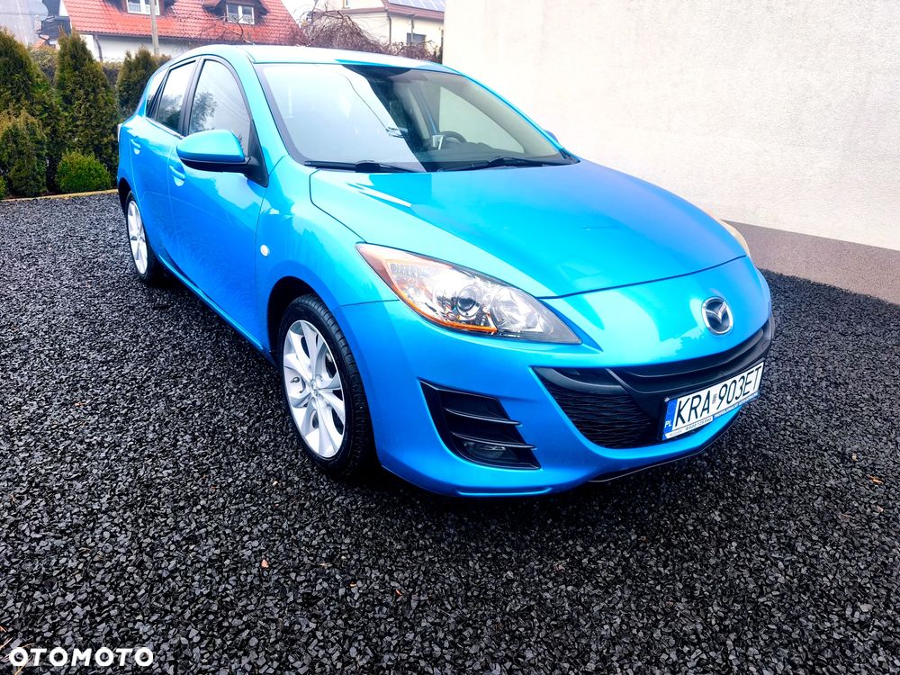Mazda 3 1.6 Exclusive + - 1