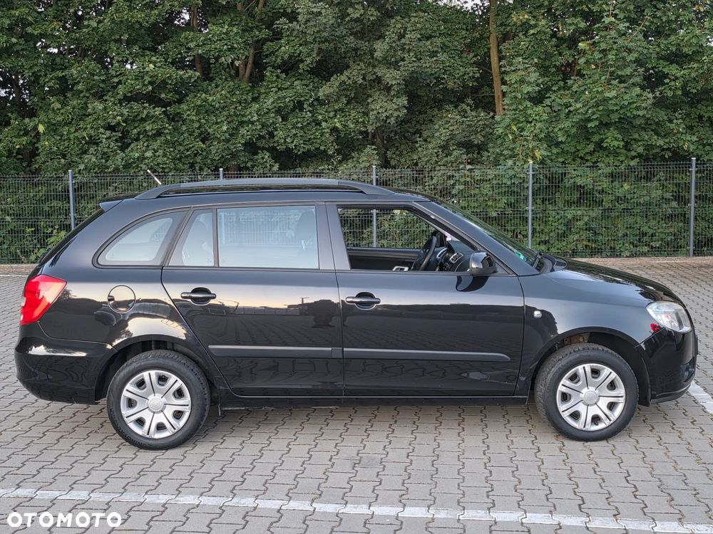 Skoda Fabia 1.4 16V Sport - 21