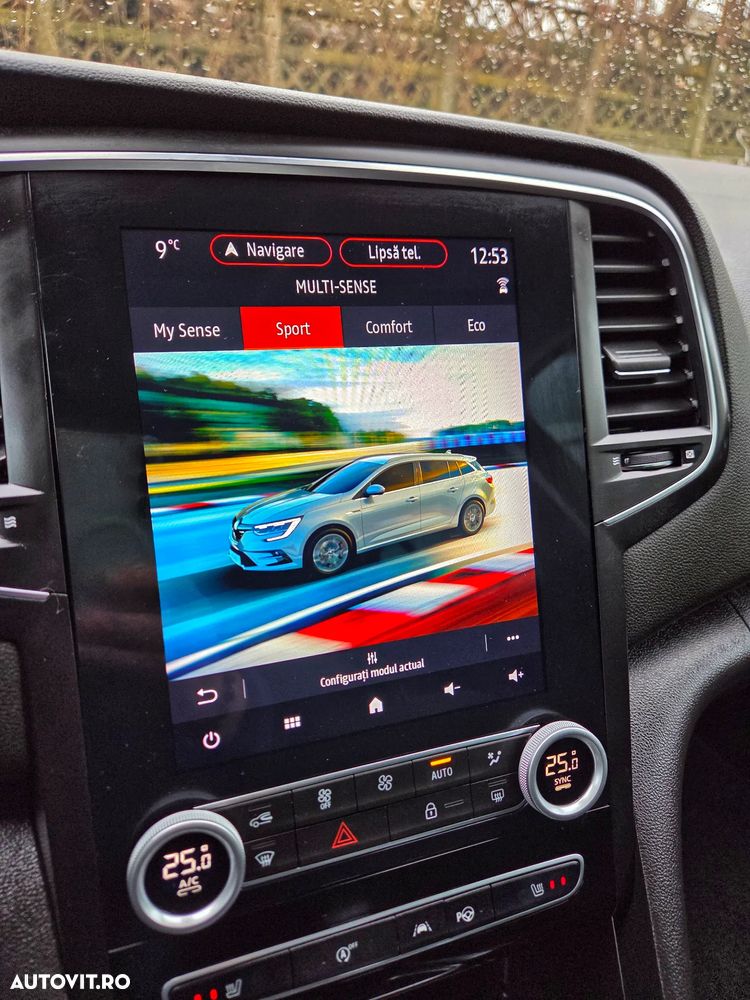 Renault Megane BLUE dCi 115 EDC BOSE EDITION - 30