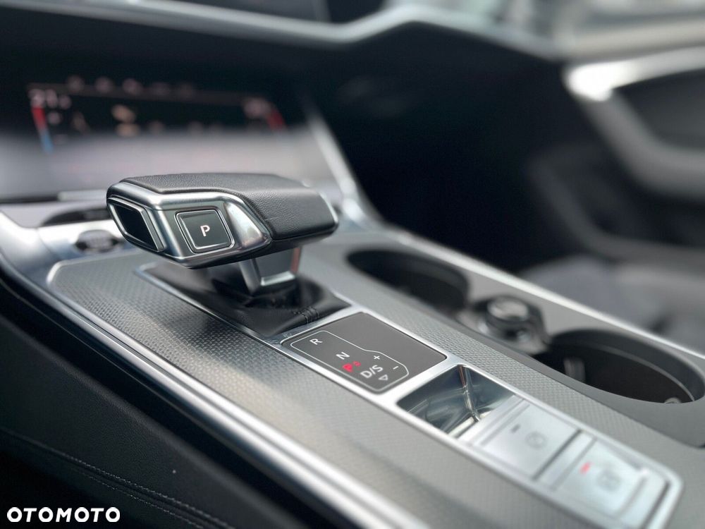 Audi A6 Allroad - 25