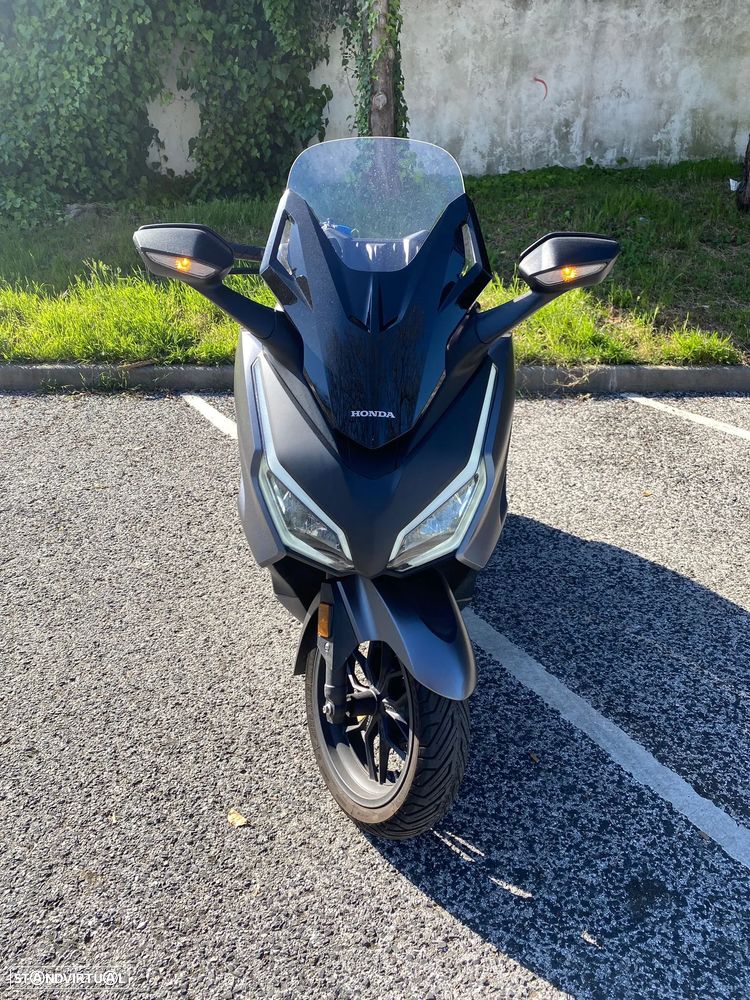 Honda Forza - 1