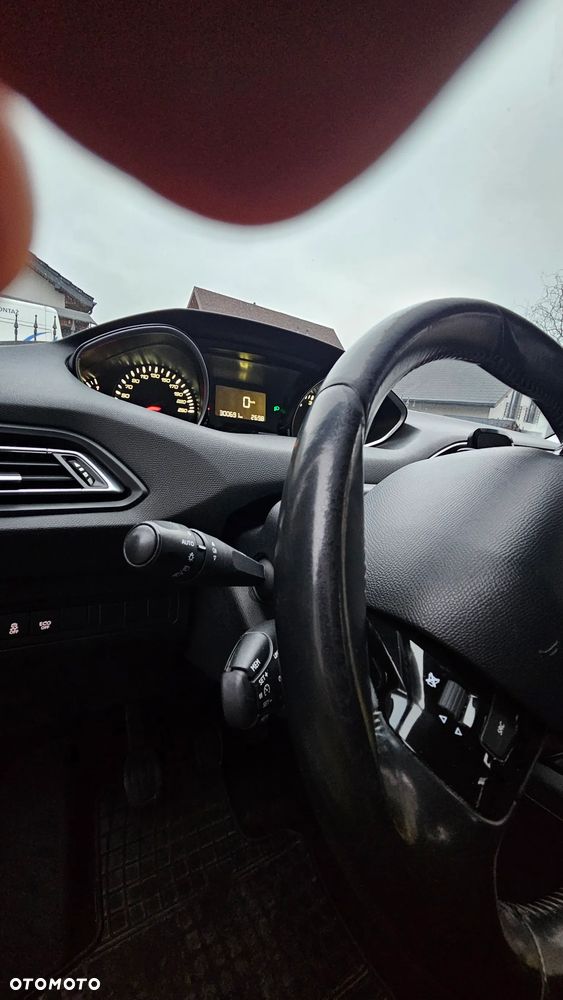 Peugeot 308 BlueHDi FAP 120 Stop & Start Allure - 24