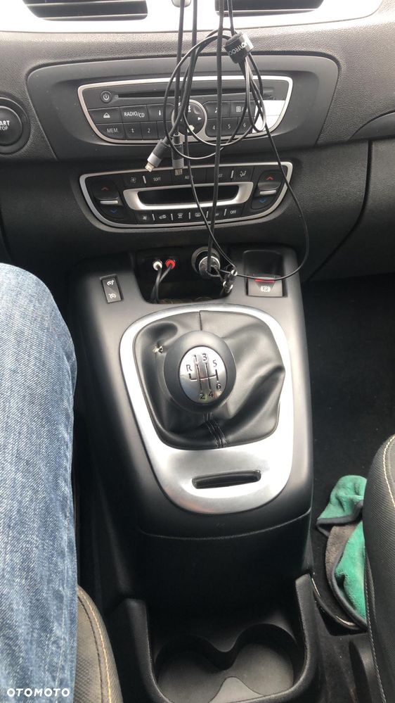 Renault Scenic dCi 130 FAP Bose Edition - 2