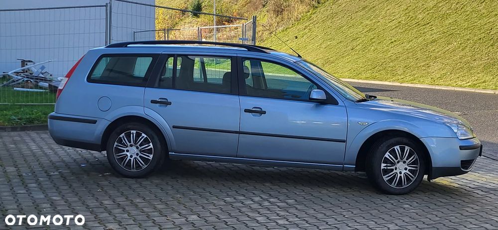 Ford Mondeo 1.8 Ambiente - 3