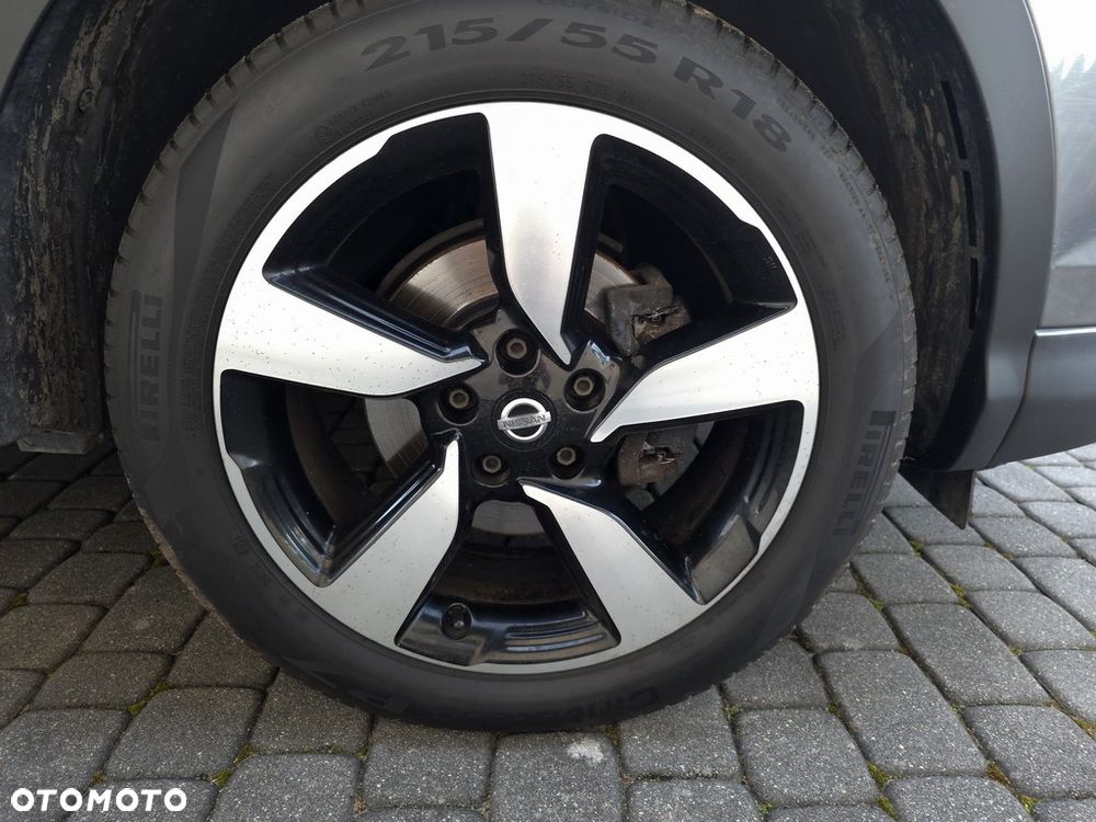 Nissan Qashqai 1.6 DIG-T N-Vision - 30