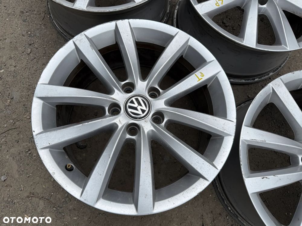 Felgi 17' 3AA601025C Volkswagen Passat B6 B7 5x112 7,5Jx17H2 ET47 centr 57,1 OE - 2