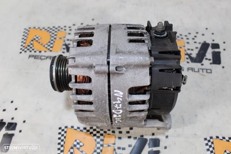 Alternador Bmw 1 (F20)  7823343 / Fg18s045 / 2607244E - 6