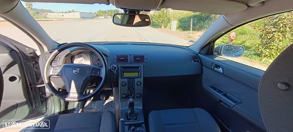 Volvo S40 - 11