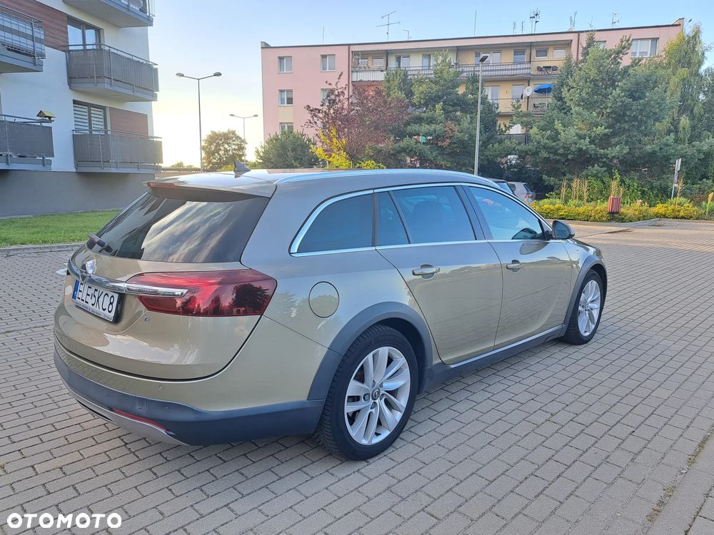 Opel Insignia 2.0 CDTI 4x4 Business Innovation - 3