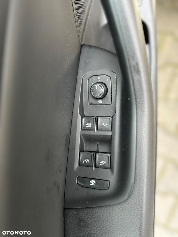 Volkswagen Passat 2.0 TDI SCR - 10