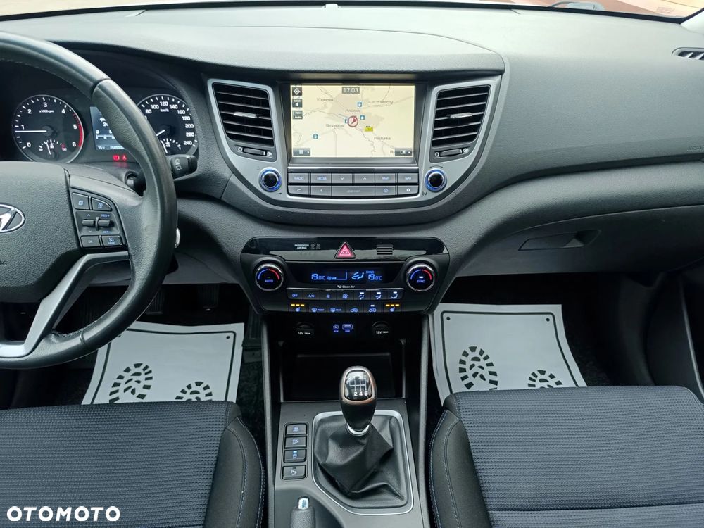 Hyundai Tucson blue 1.7 CRDi 2WD Passion Plus - 31