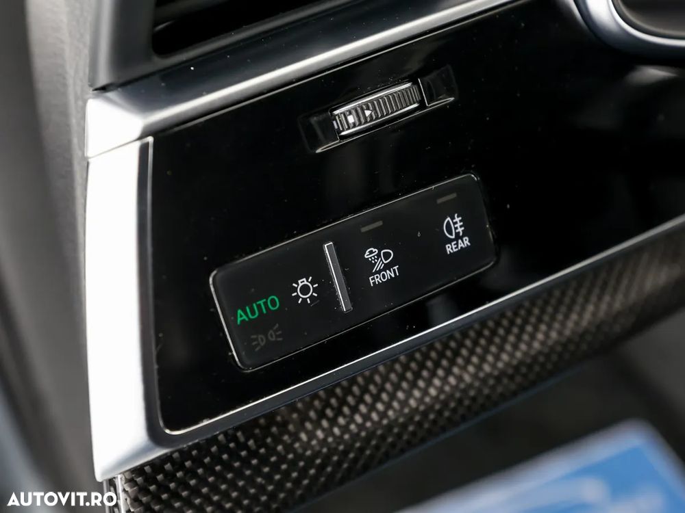 Audi Q7 3.0 50 TDI quattro Tiptronic MHEV S Line - 37