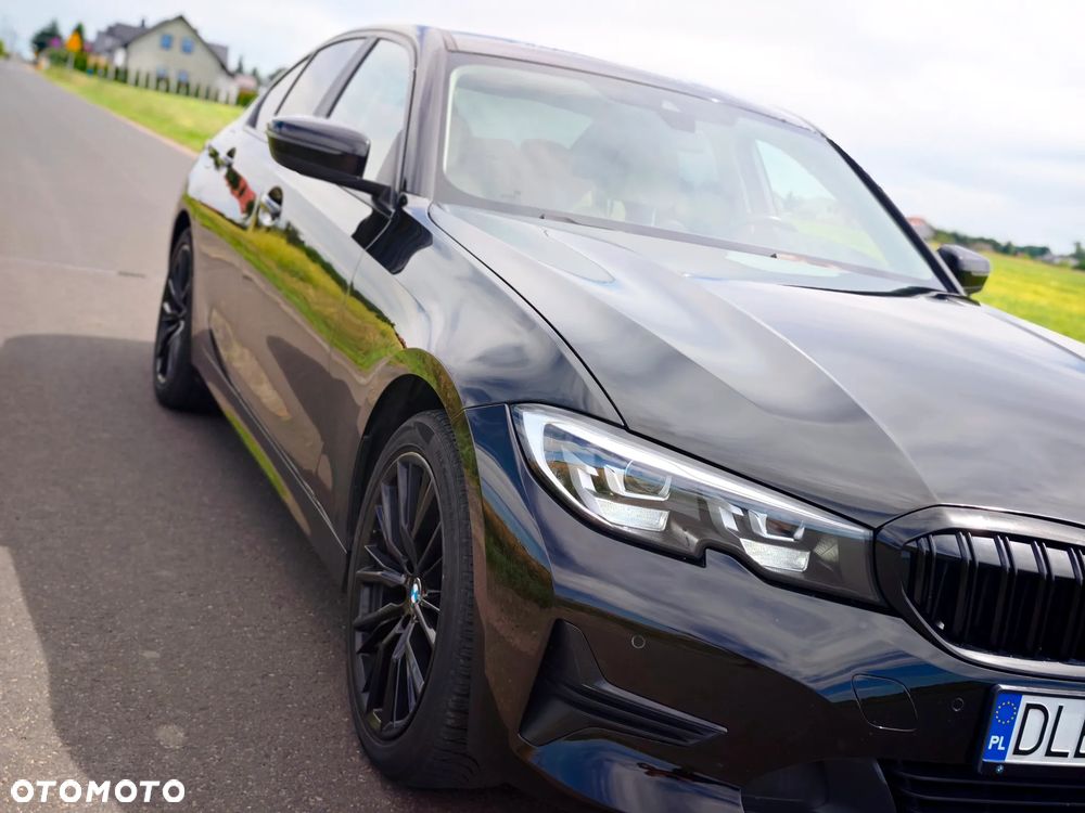 BMW Seria 3 318i - 6