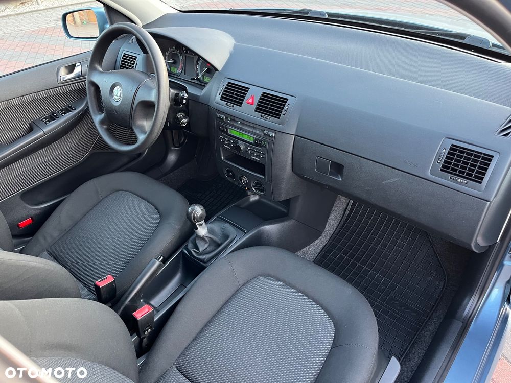 Skoda Fabia 2.0 Combi Elegance - 8