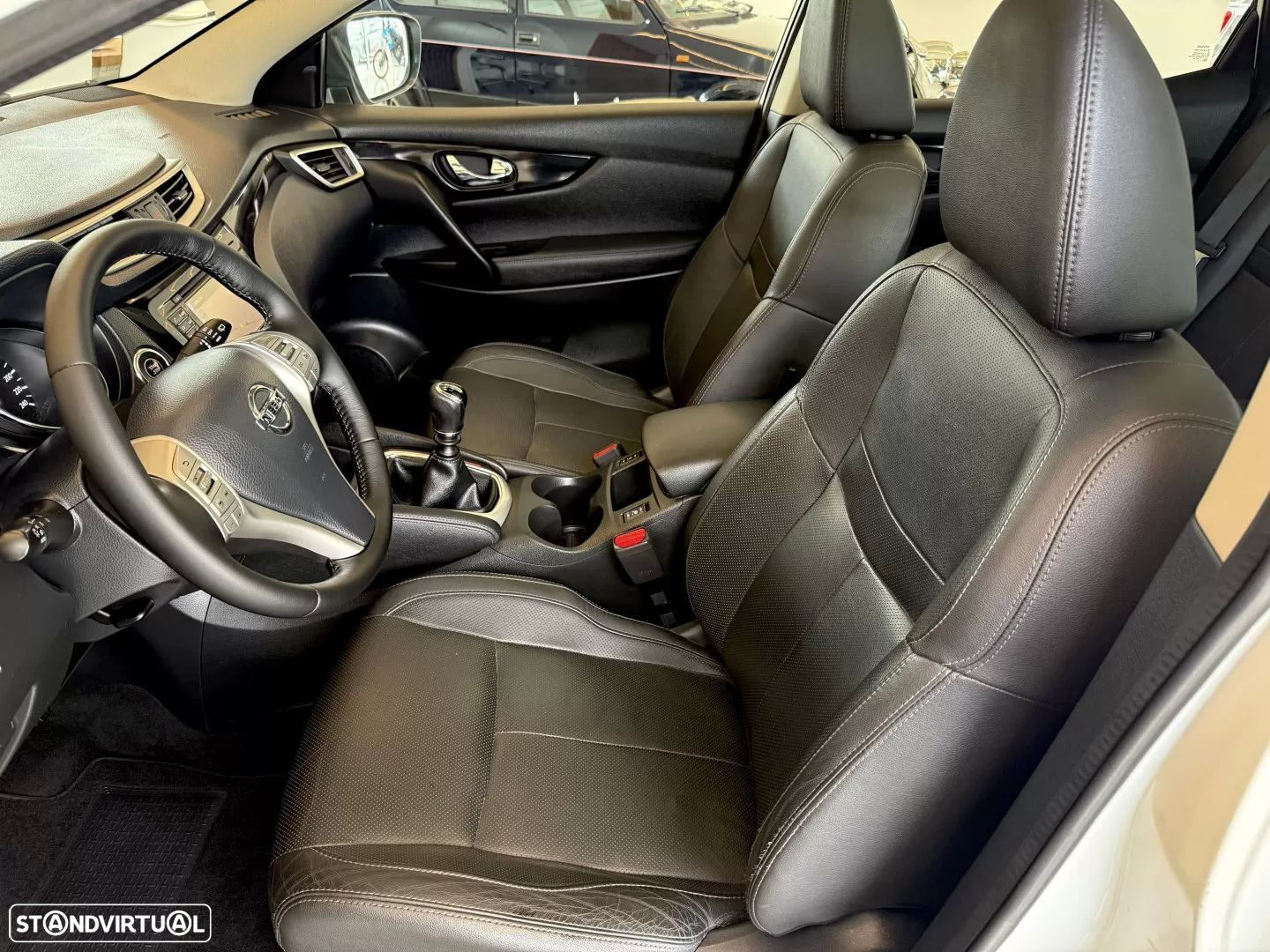 Nissan Qashqai 1.5 dCi Tekna Premium 18 360 - 45