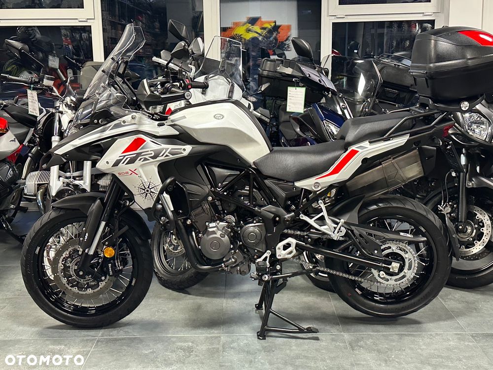 Benelli TRK 502X - 29