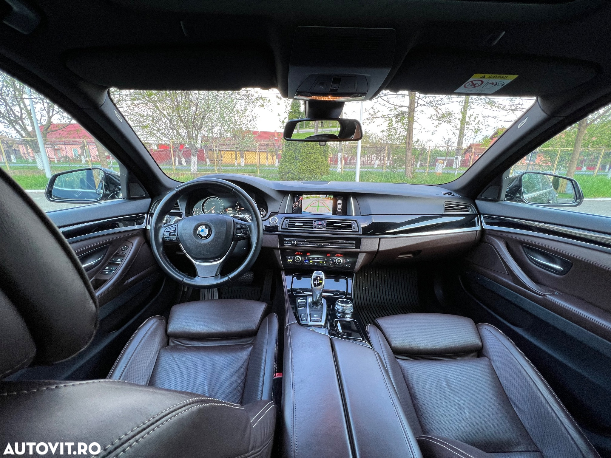 BMW Seria 5 535d xDrive Sport-Aut. Luxury Line - 14
