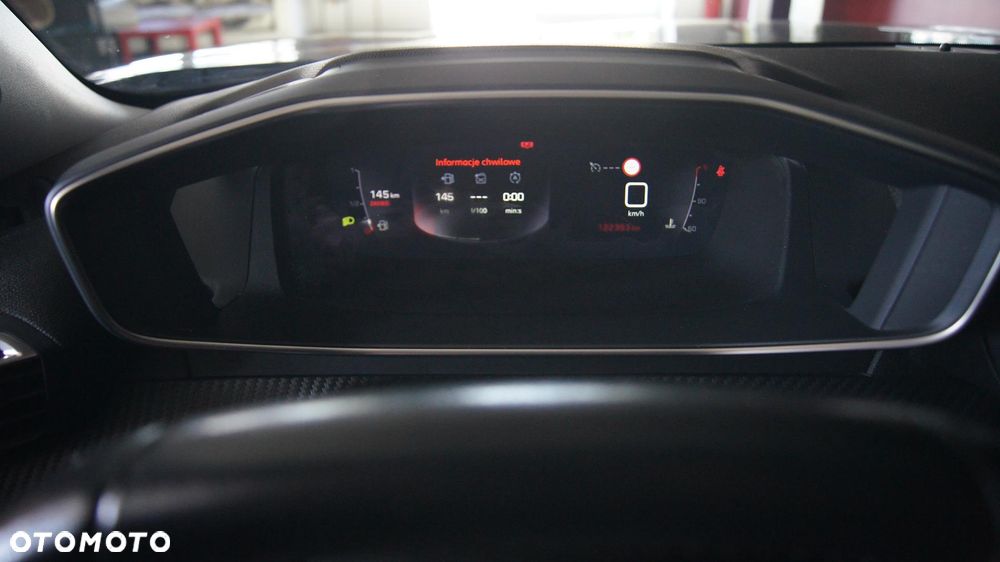 Peugeot 2008 1.5 BlueHDi Allure - 21