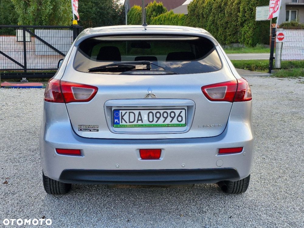 Mitsubishi Lancer - 7