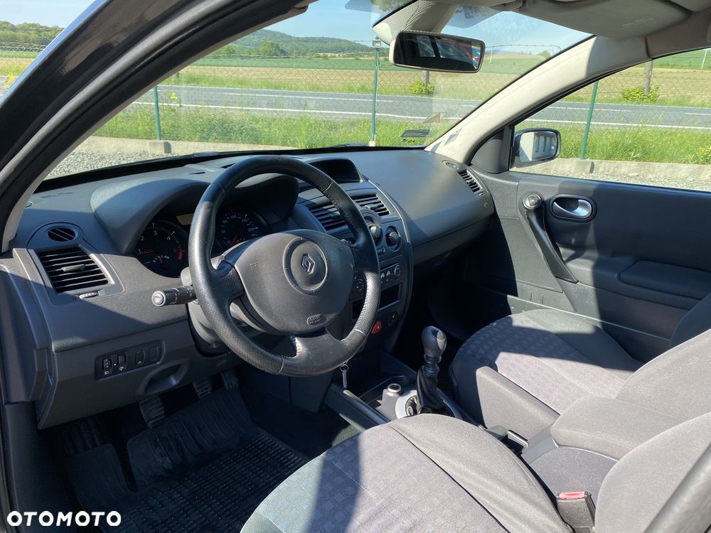 Renault Megane - 5