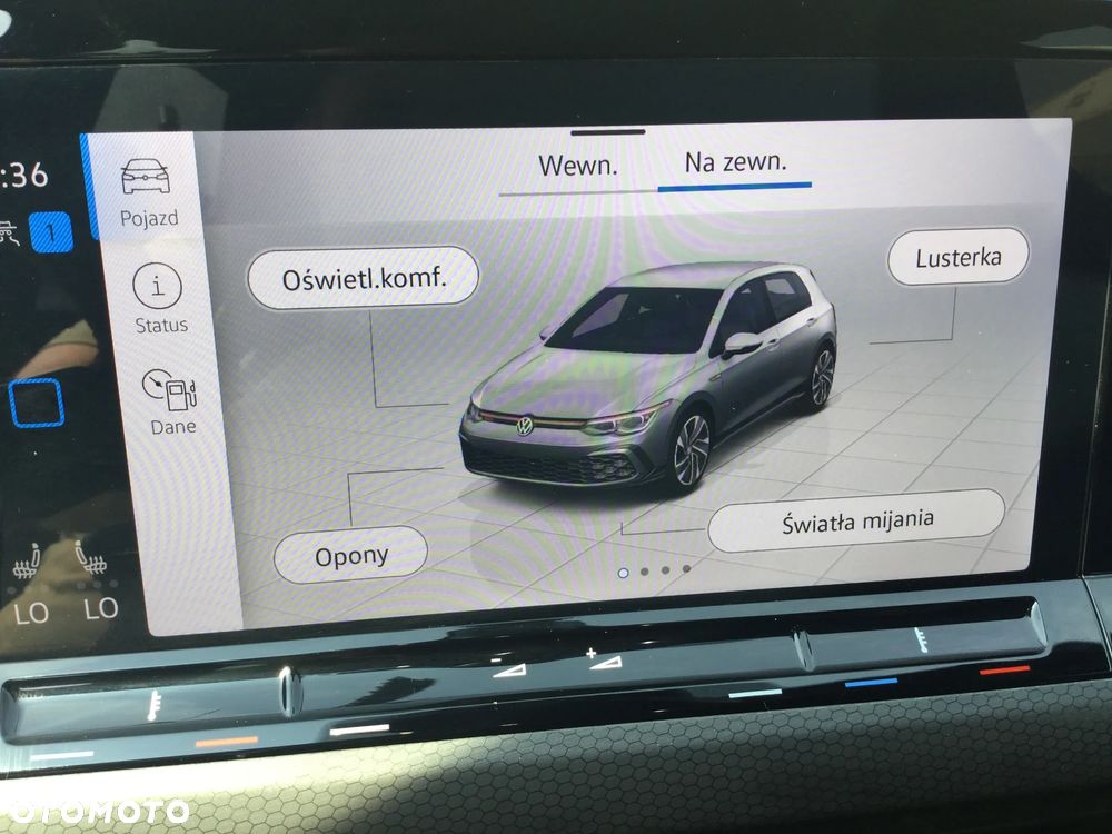 Volkswagen Golf - 22