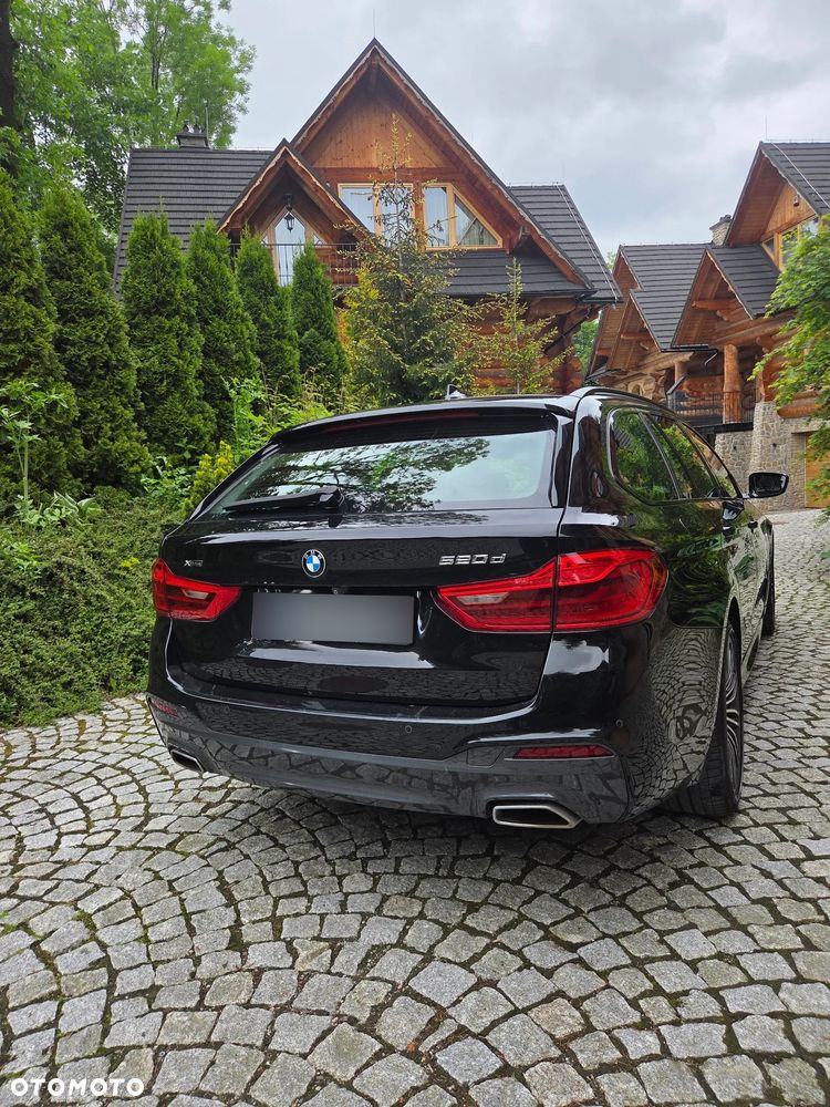 BMW Seria 5 520d xDrive M Sport sport - 15