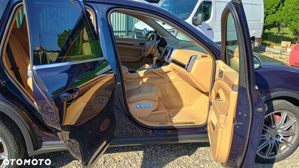 Porsche Cayenne S Tiptronic S - 16