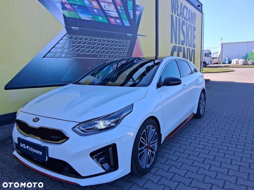 Kia ProCeed - 28