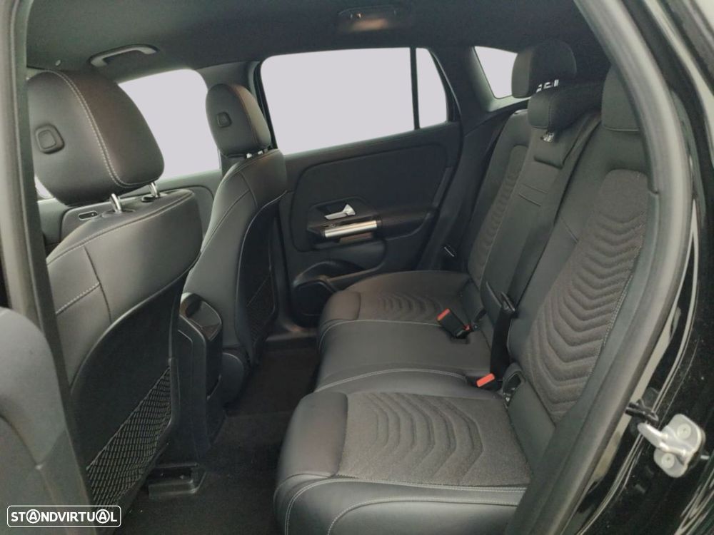 Mercedes-Benz EQA - 12