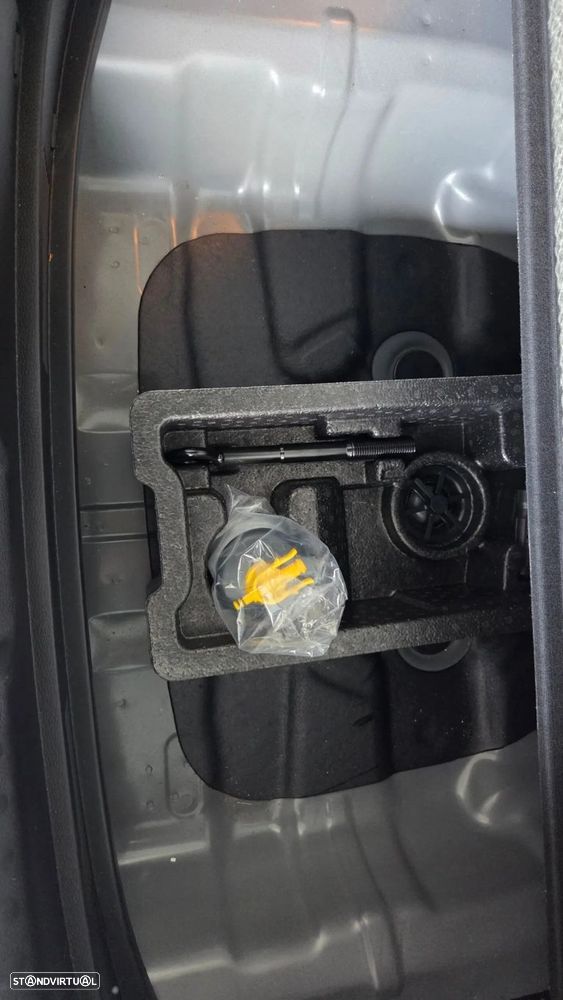 Kia XCeed 1.0 T-GDI Dynamic+ - 49