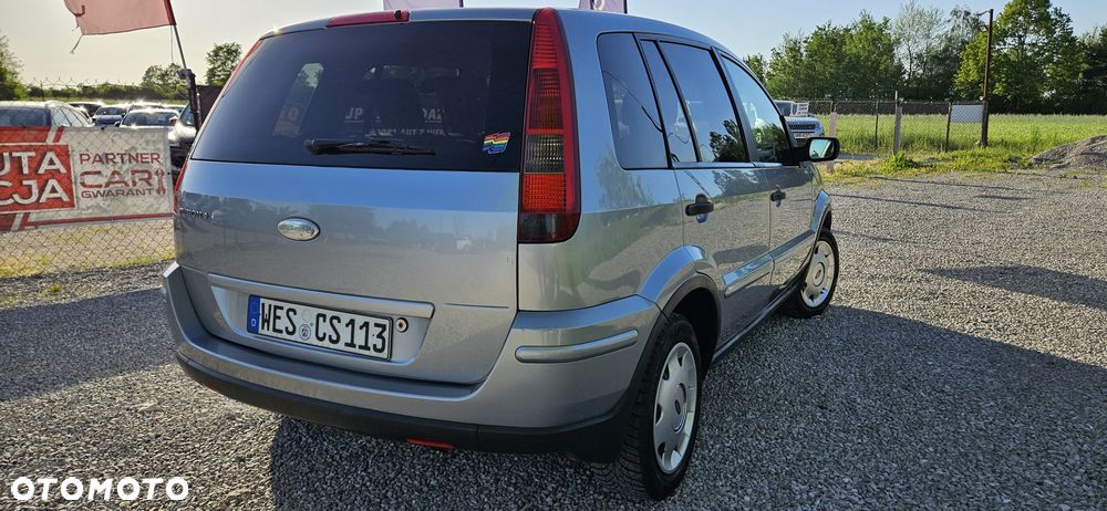 Ford Fusion - 3