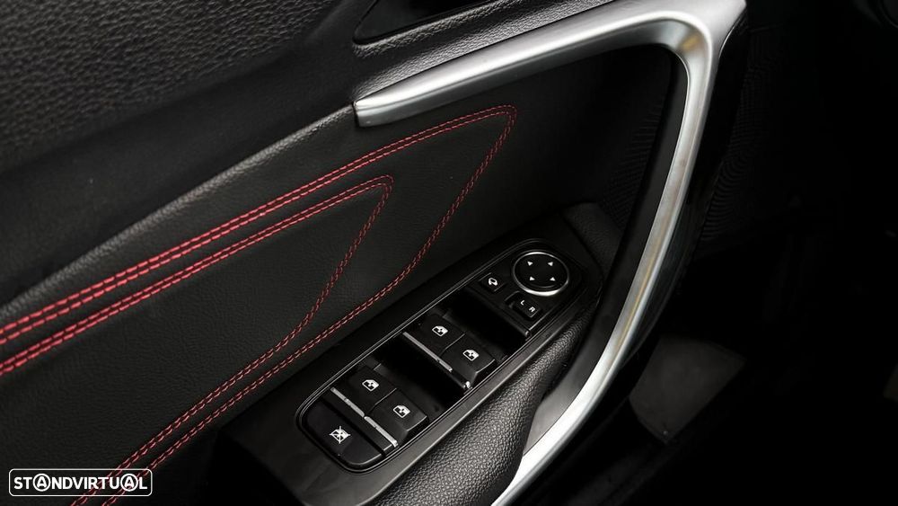 Kia ProCeed 1.6 T-GDI GT 7DCT - 25