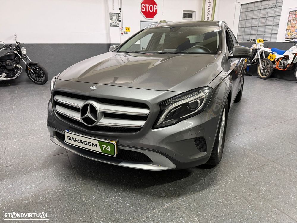 Mercedes-Benz GLA 180 CDI Urban - 2