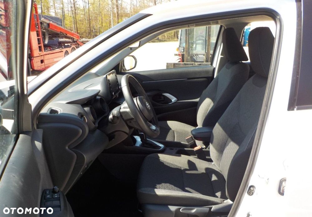Toyota Yaris Cross - 28