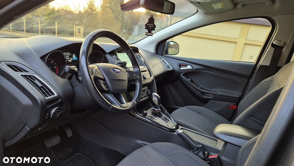 Ford Focus 2.0 TDCi Titanium ASS PowerShift - 5