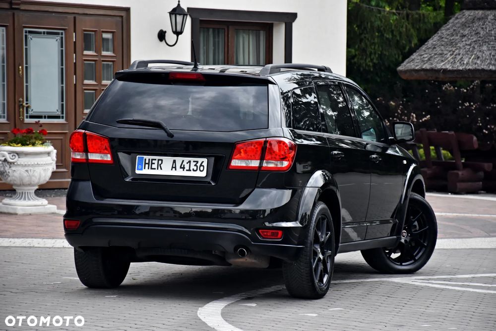 Fiat Freemont 2.0 Multijet 16V DPF Automatik Allrad Black Code - 20