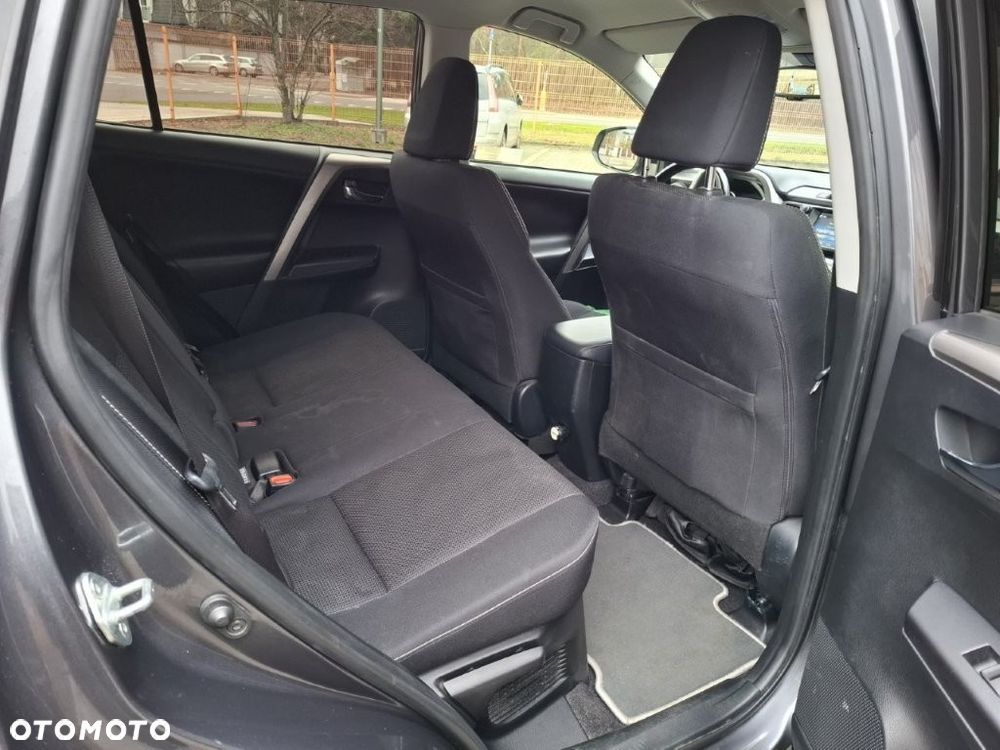Toyota RAV4 - 14