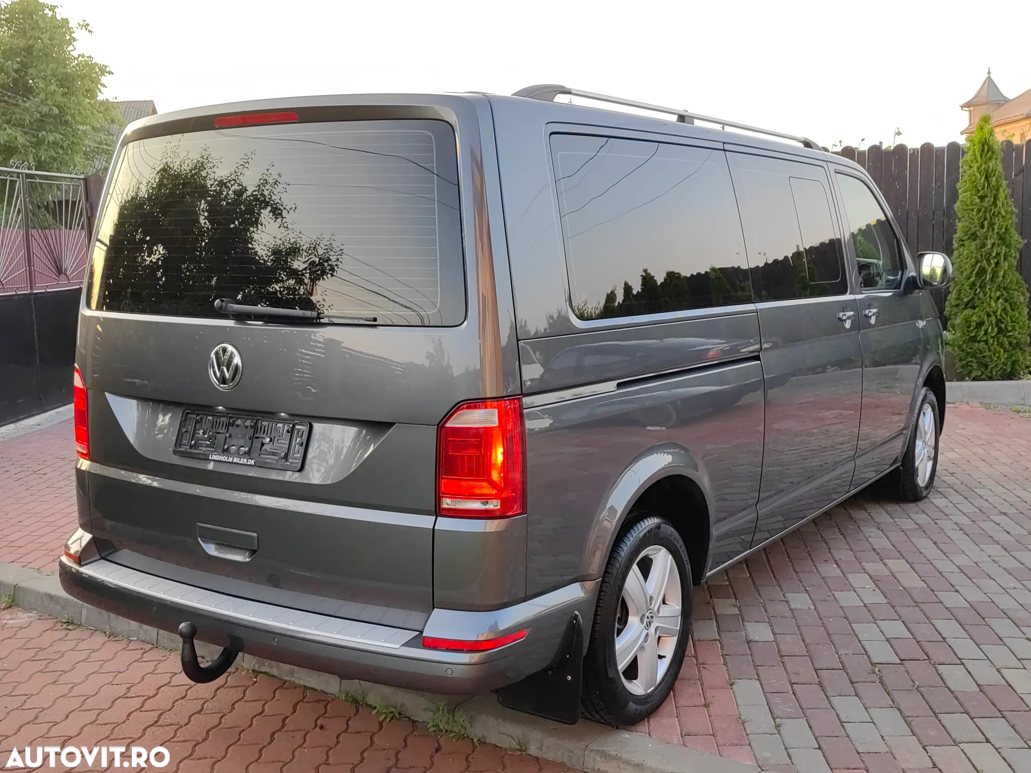 Volkswagen Caravelle T6.1 2.0 TDI 110 kW KR Comfortline DSG - 12