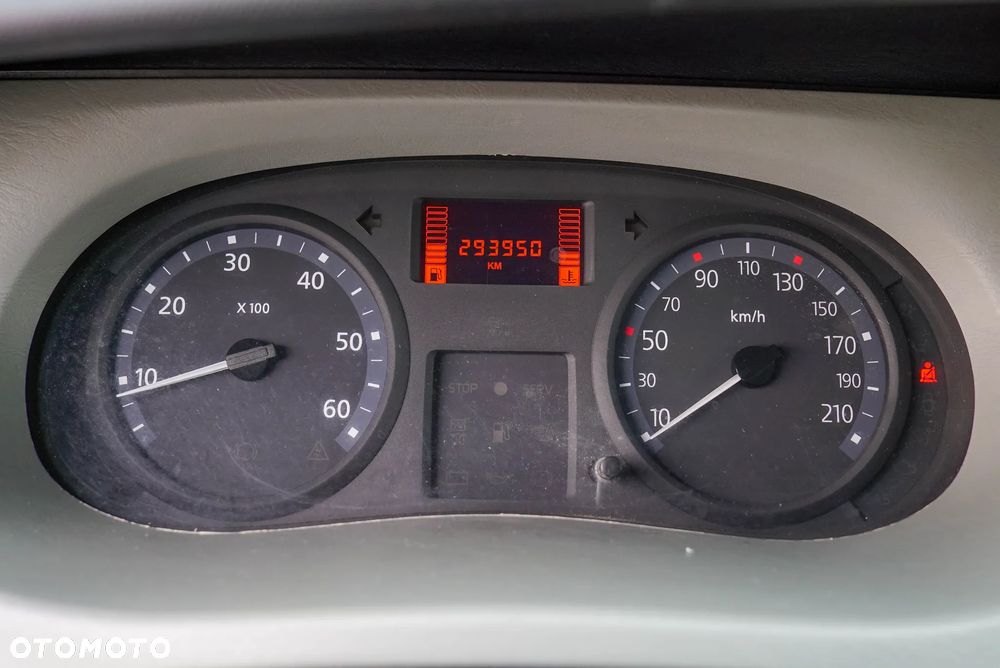 Renault Trafic - 8