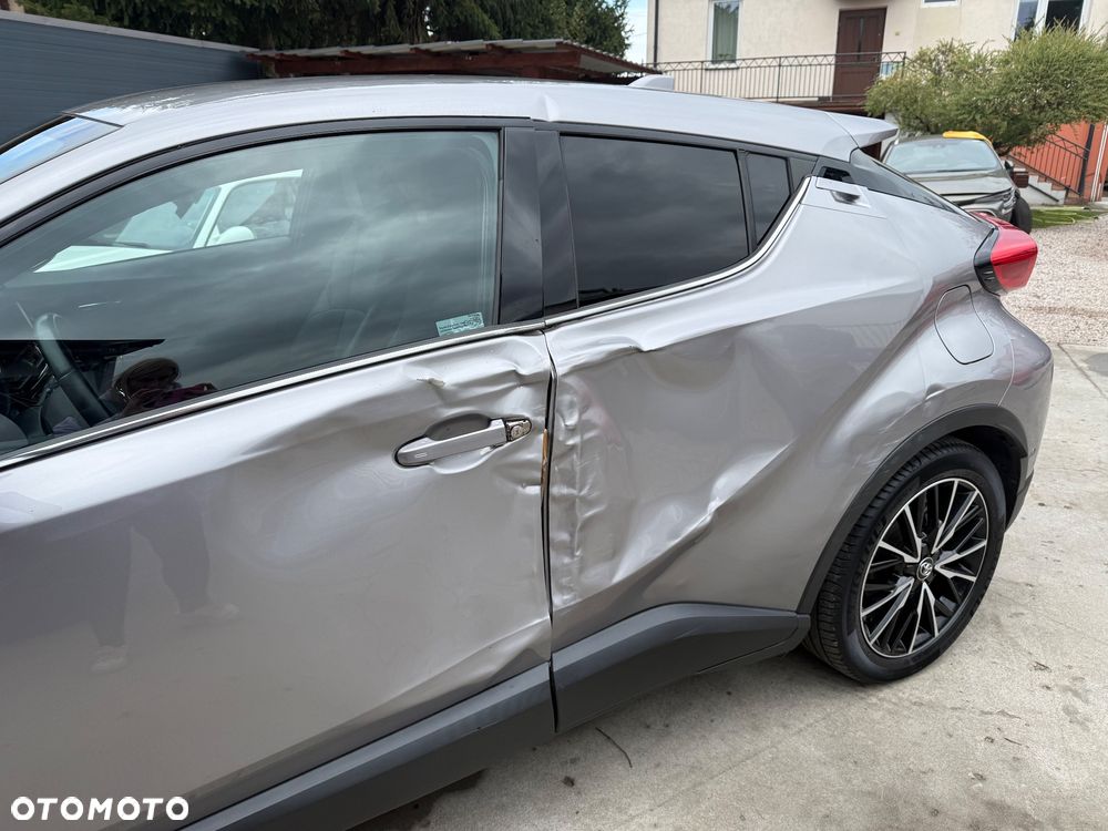 Toyota C-HR 1.8 Hybrid Executive - 31
