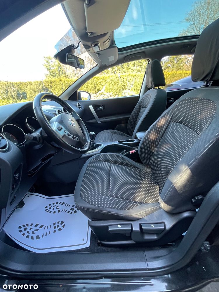 Nissan Qashqai+2 2.0 dCi DPF acenta - 20