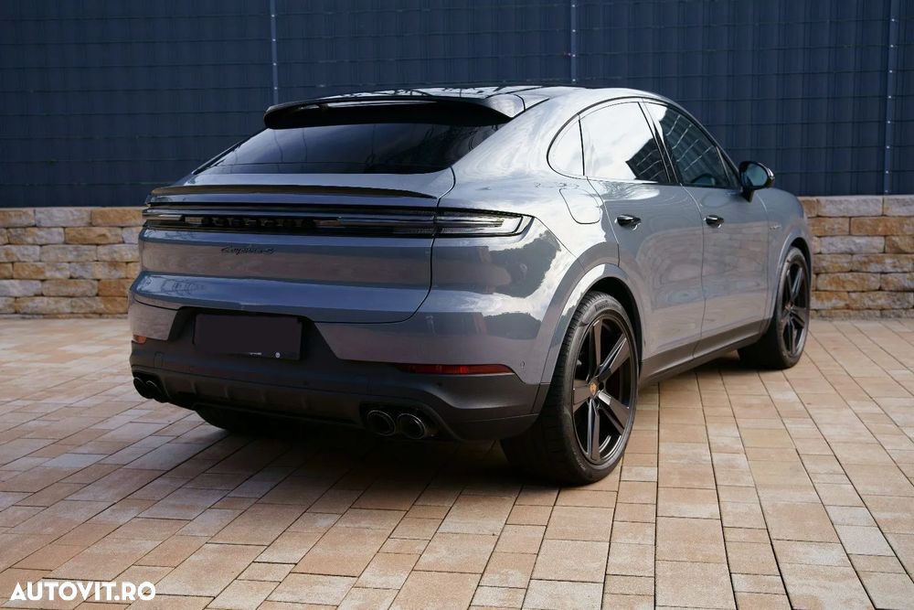 Porsche Cayenne Coupe S E-Hybrid Tiptronic S - 8