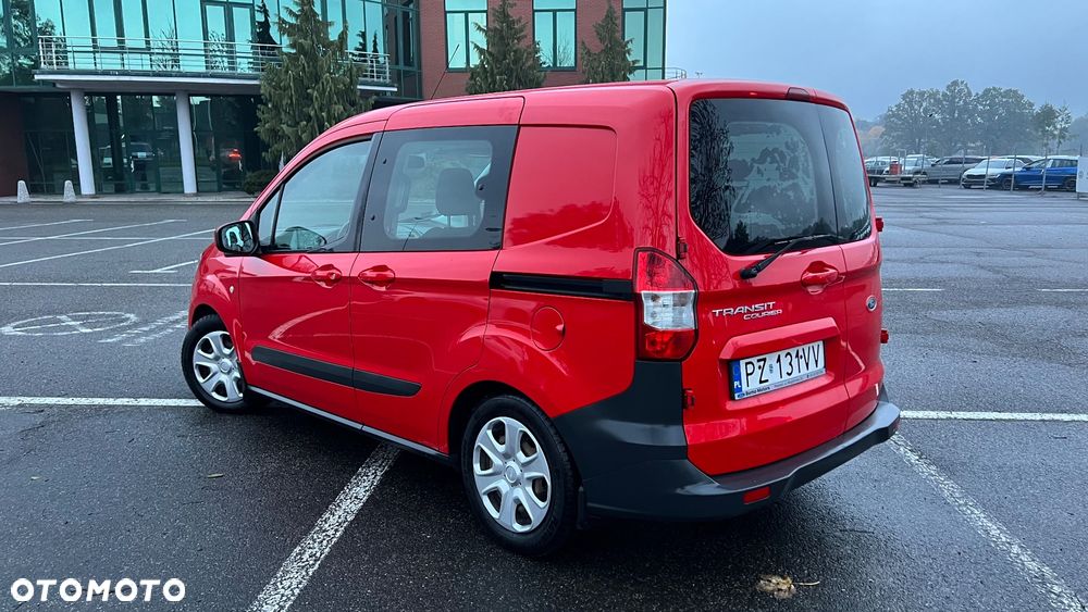 Ford Transit Courier 1.5 TDCi Ambiente - 2